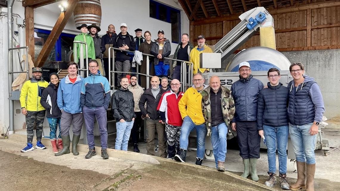 Une Vendange de Solidarité au Cœur des Vignes Alsaciennes